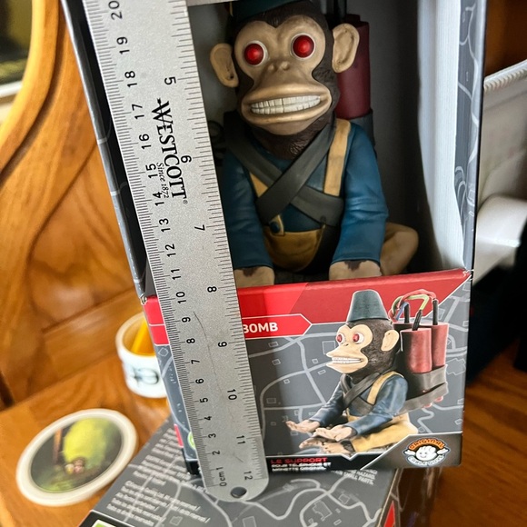 Call of Duty Monkey Bomb Controller and Phone holder NEW - Picture 7 of 7